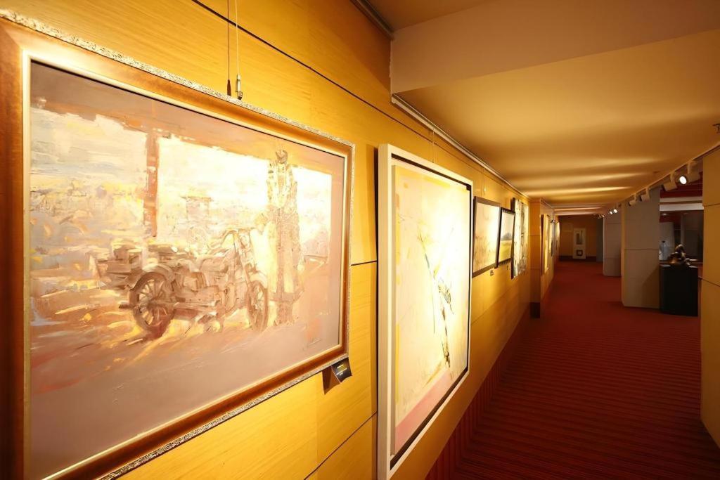 The Corporate Hotel And Convention Centre Oulan-Bator Extérieur photo